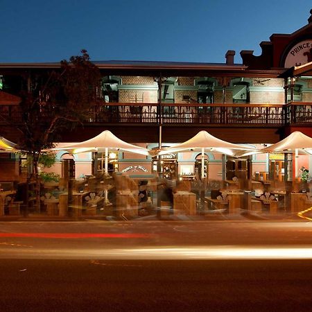Prince Of Wales Hotel, Bunbury Esterno foto