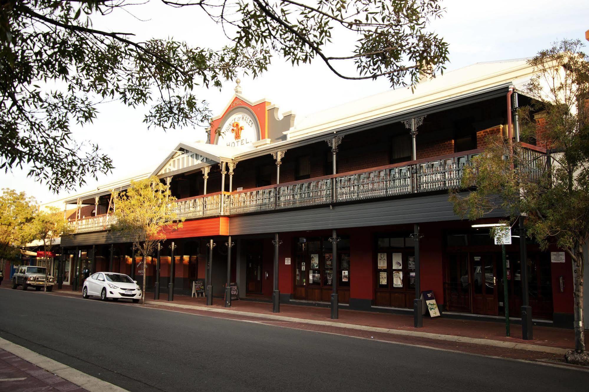 Prince Of Wales Hotel, Bunbury Esterno foto