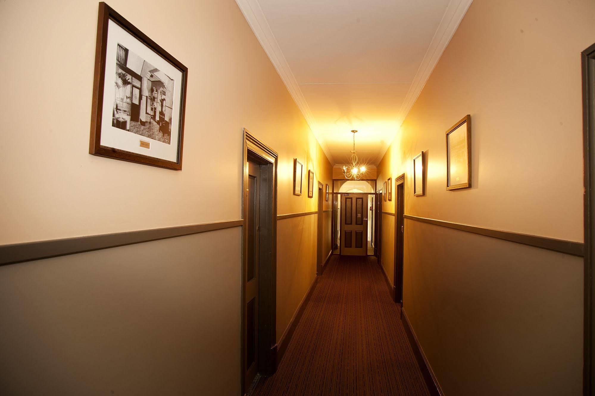 Prince Of Wales Hotel, Bunbury Esterno foto